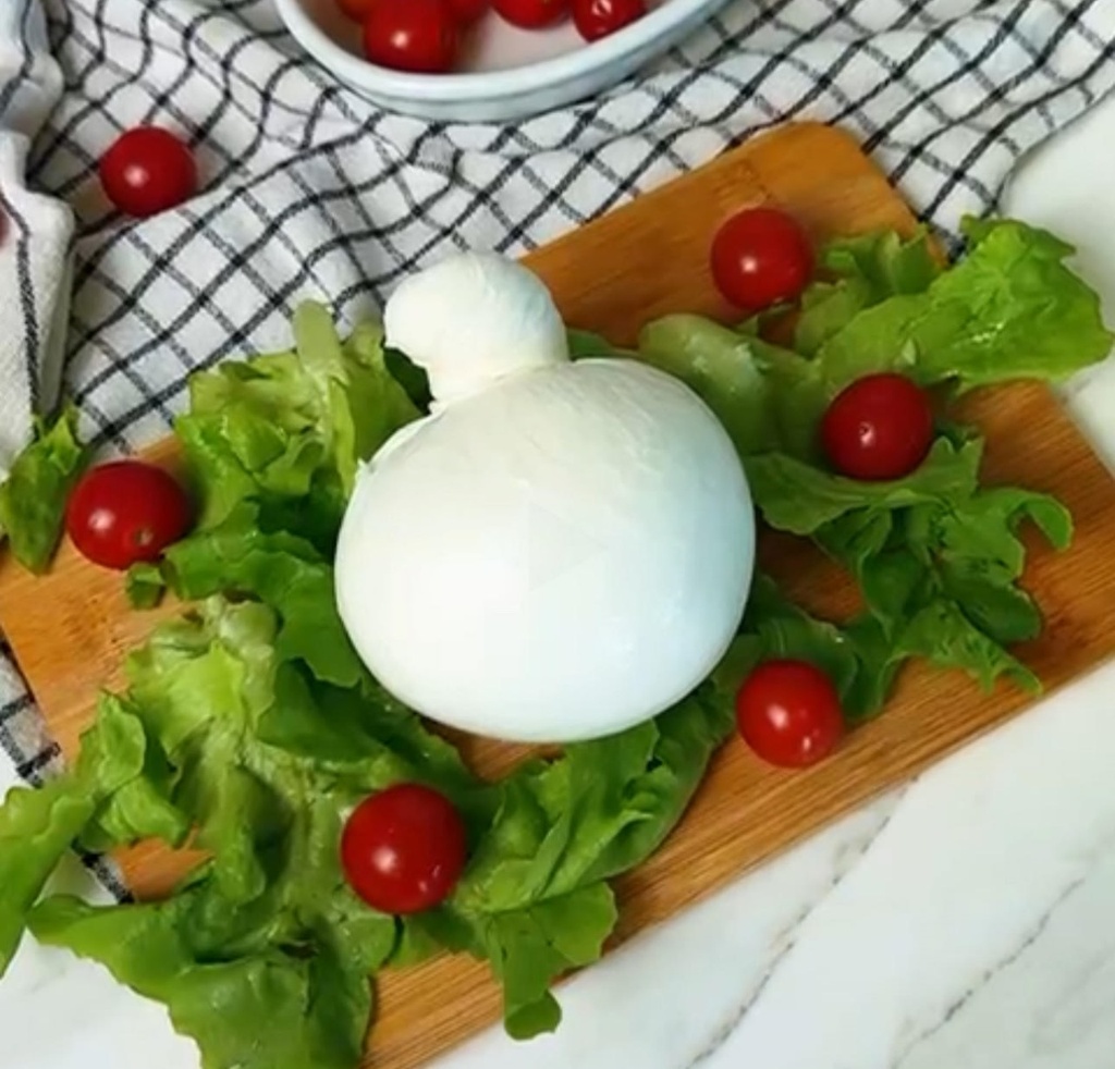 Large Creamy Burrata [ 250g ]